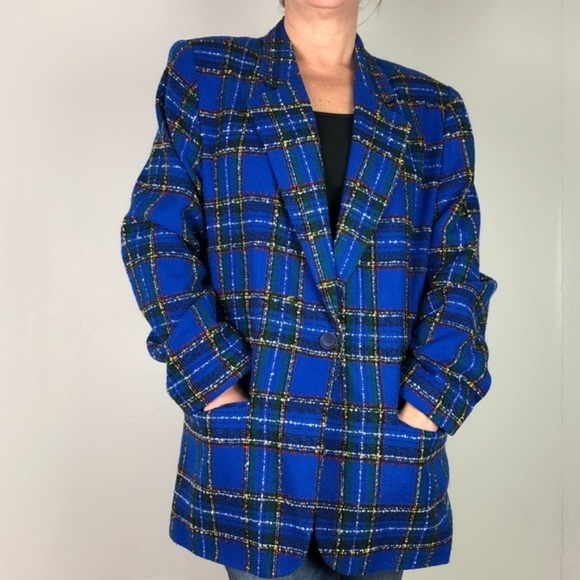 Courtenay Jackets & Coats Courtenay Oversized Blue Plaid Tweed Blazer